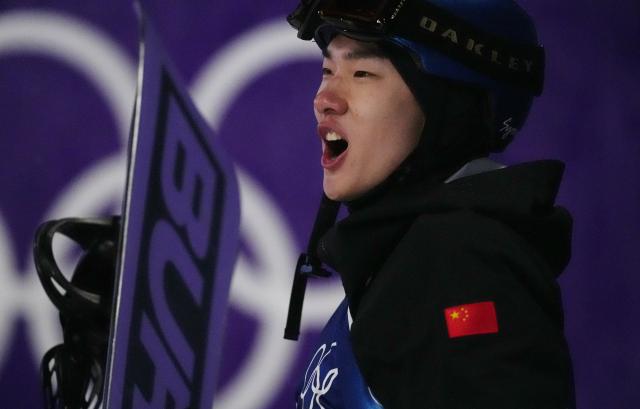 开云体育官方网址-两个周期两登领奖台 苏翊鸣摘铜仍载入大跳台史册